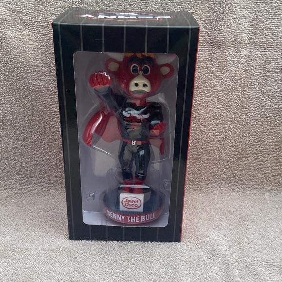 Benny the Bull Bobblehead - Red and Black - Picture 1 of 7